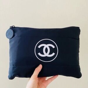 Brand New Chanel Black Puffy Padded Makeup Pouch/Clutch/iPAD Case (large size)